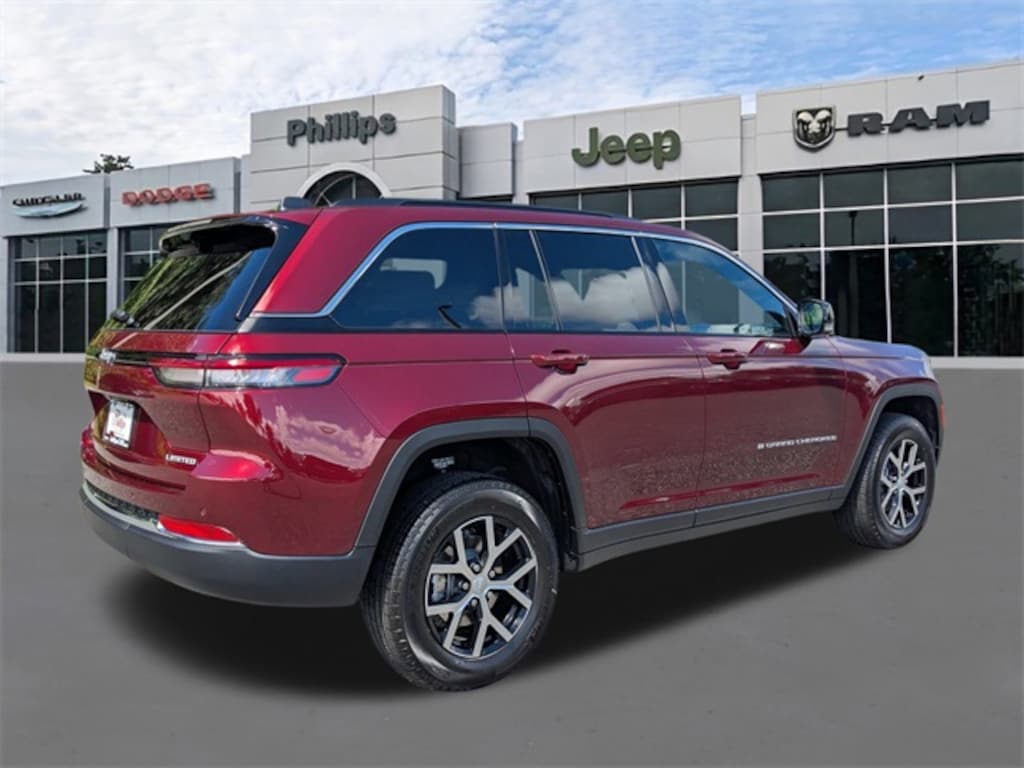 New 2025 Jeep Grand Cherokee LIMITED 4X4 Sport Utility