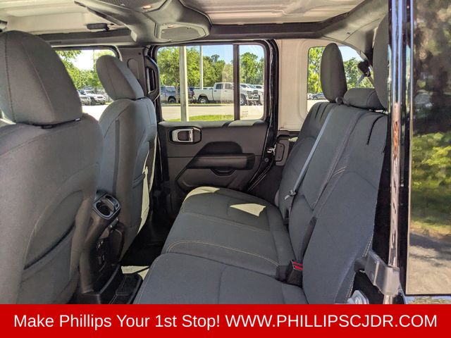 2025 Jeep Wrangler 4xe Sahara 4XE - Photo 12