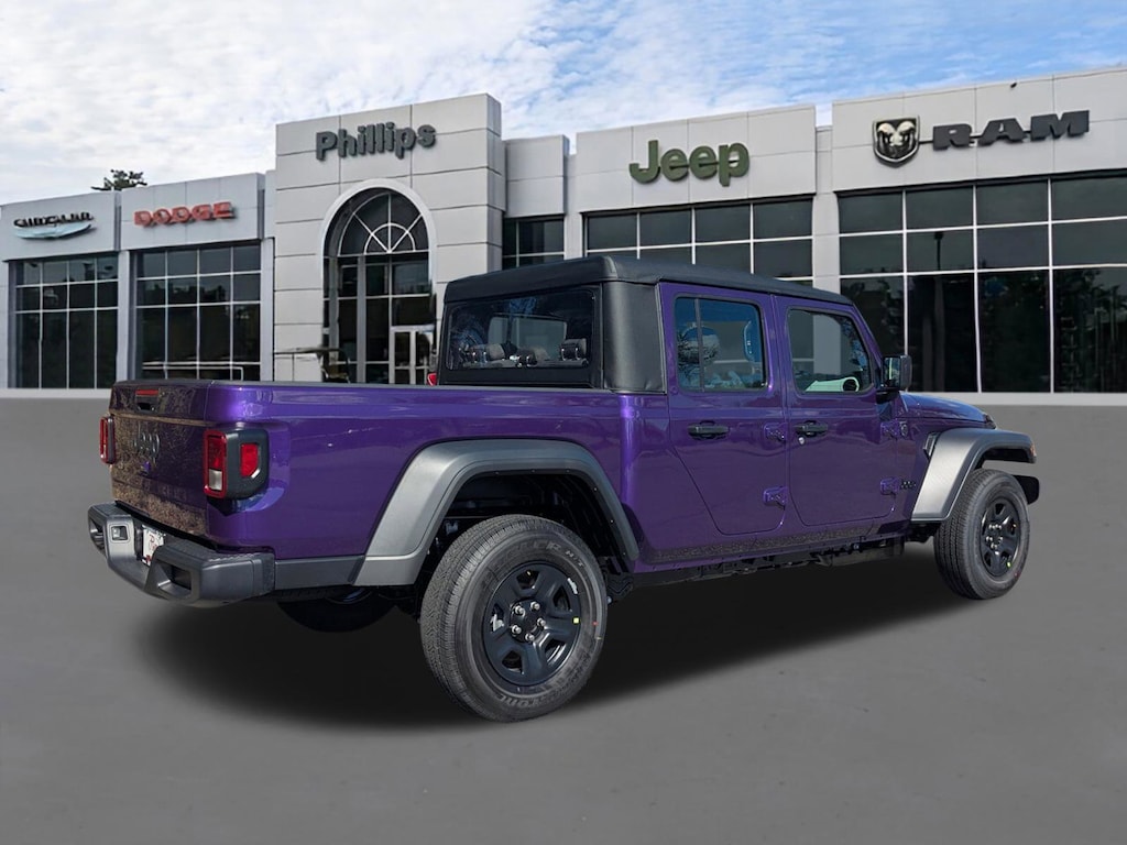 New 2026 Jeep Gladiator SPORT 4X4 Pickup