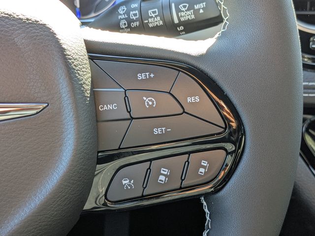 2026 Chrysler Pacifica Limited - Photo 27
