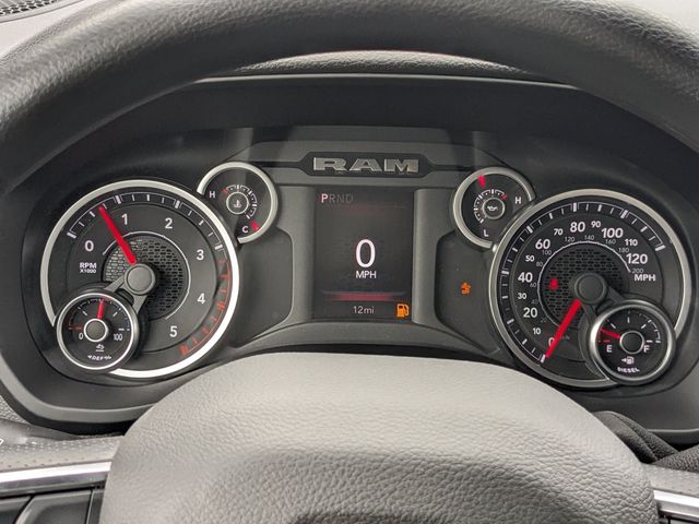 2025 RAM 3500 Chassis Tradesman - Photo 23