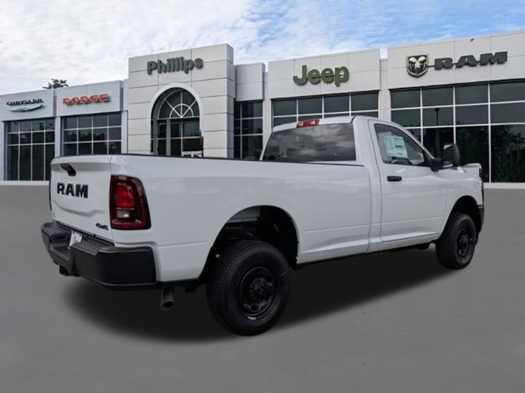 New 2026 Ram 2500 TRADESMAN REGULAR CAB 4X4 8' BOX Pickup