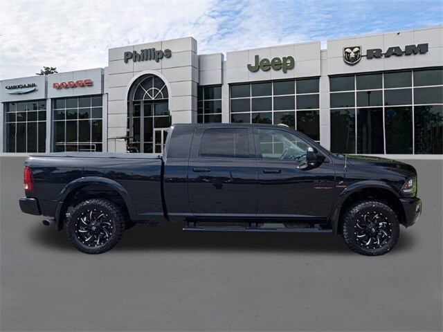 2017 Ram 2500 Laramie photo 2