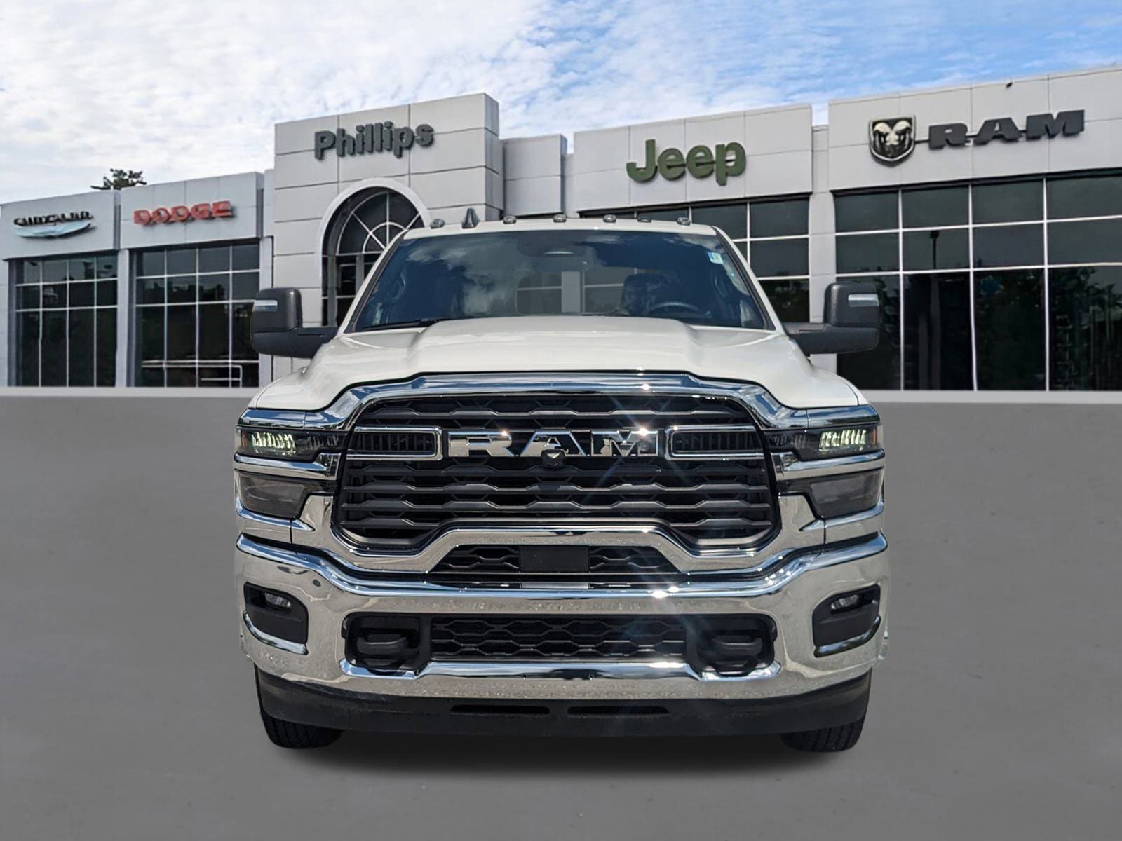 2025 RAM 3500 Chassis Tradesman - Photo 8