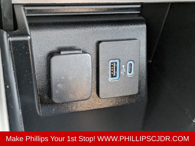 2021 Ford Explorer ST - Photo 22