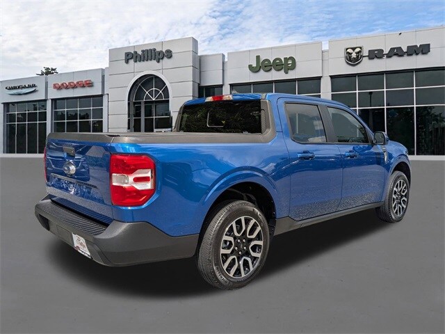 2023 Ford Maverick Lariat photo 3