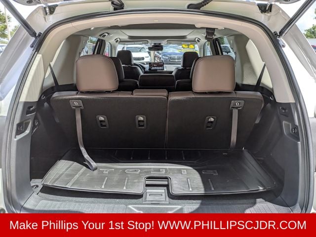 2025 Honda Pilot Elite - Photo 12