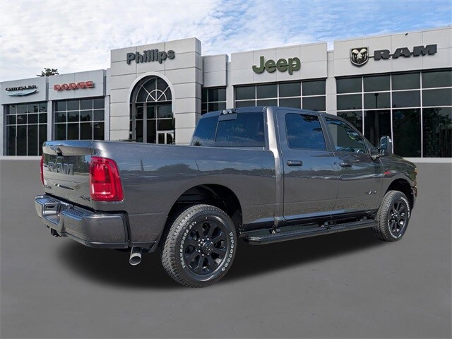 2026 Ram 2500 Laramie photo 4