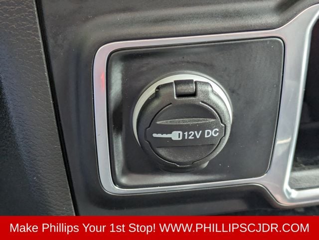 2022 Jeep Wrangler Sport - Photo 20