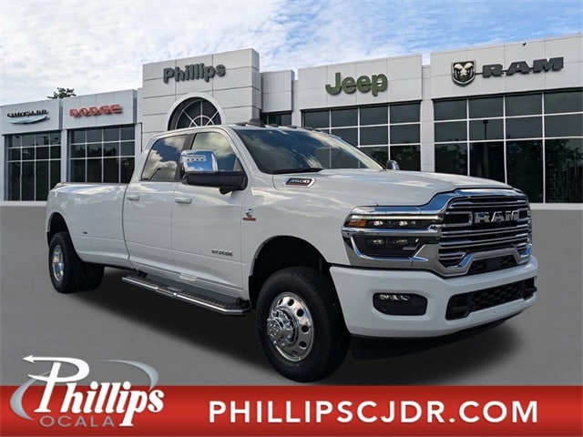 2026 RAM Ram 3500 Pickup Laramie's photo