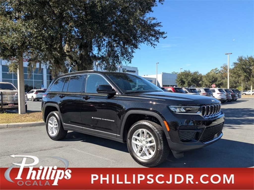 New 2025 Jeep Grand Cherokee LAREDO X 4X2 Sport Utility