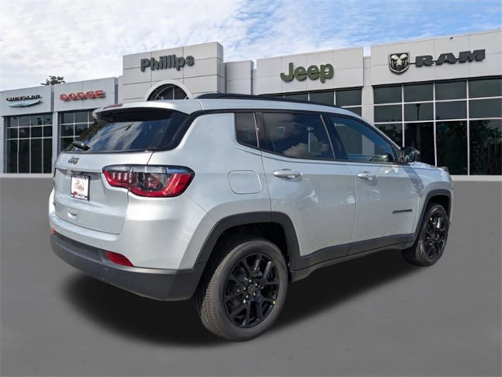 New 2026 Jeep Compass Latitude Altitude Sport Utility