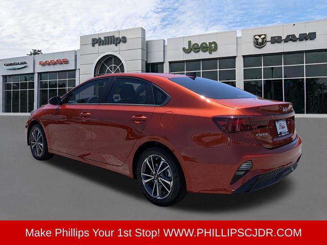 2022 Kia FORTE LXS - Photo 5