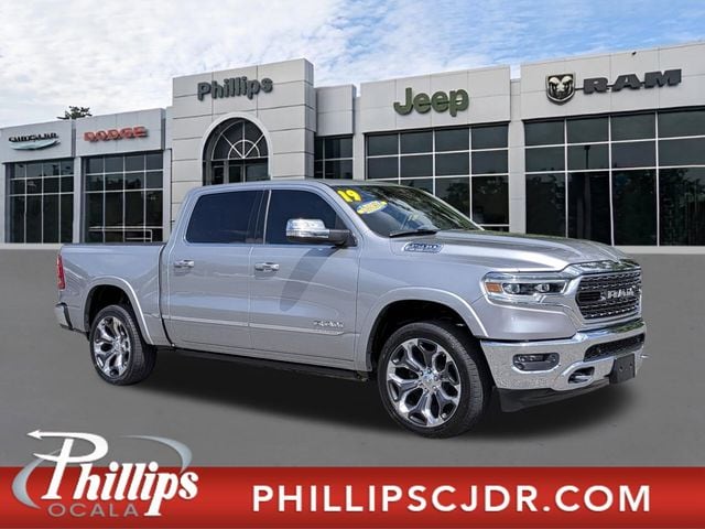 2019 RAM 1500 Limited 4x4 Crew Cab 5'7's photo