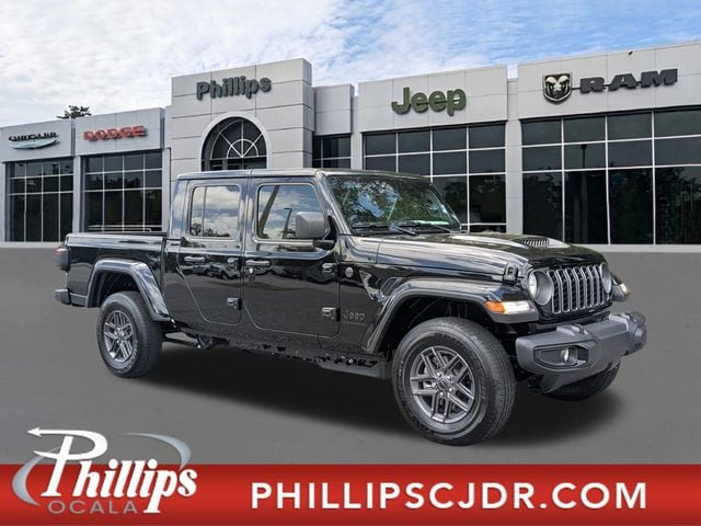 2026 Jeep Gladiator Sport S Auto's photo