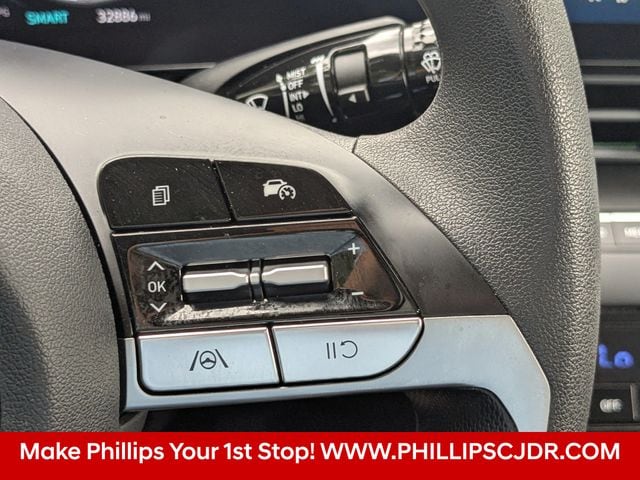 2024 Hyundai Elantra SEL - Photo 23