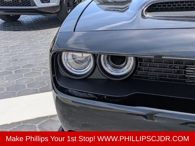2020 Dodge Challenger SRT - Photo 9