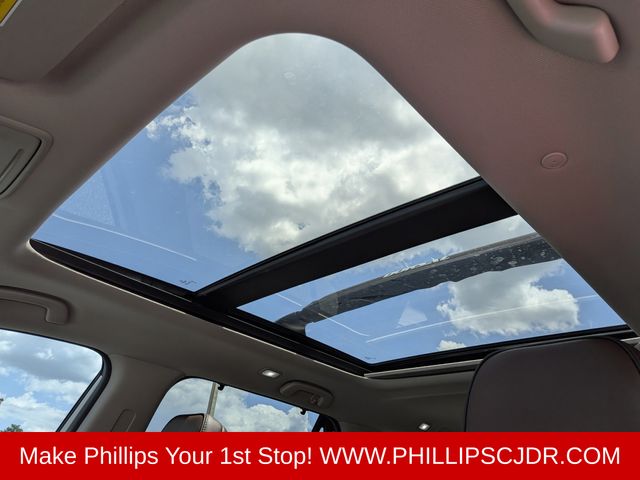 2025 Honda Pilot Elite - Photo 19