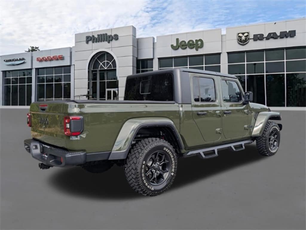 Certified 2024 Jeep Gladiator Willys Truck