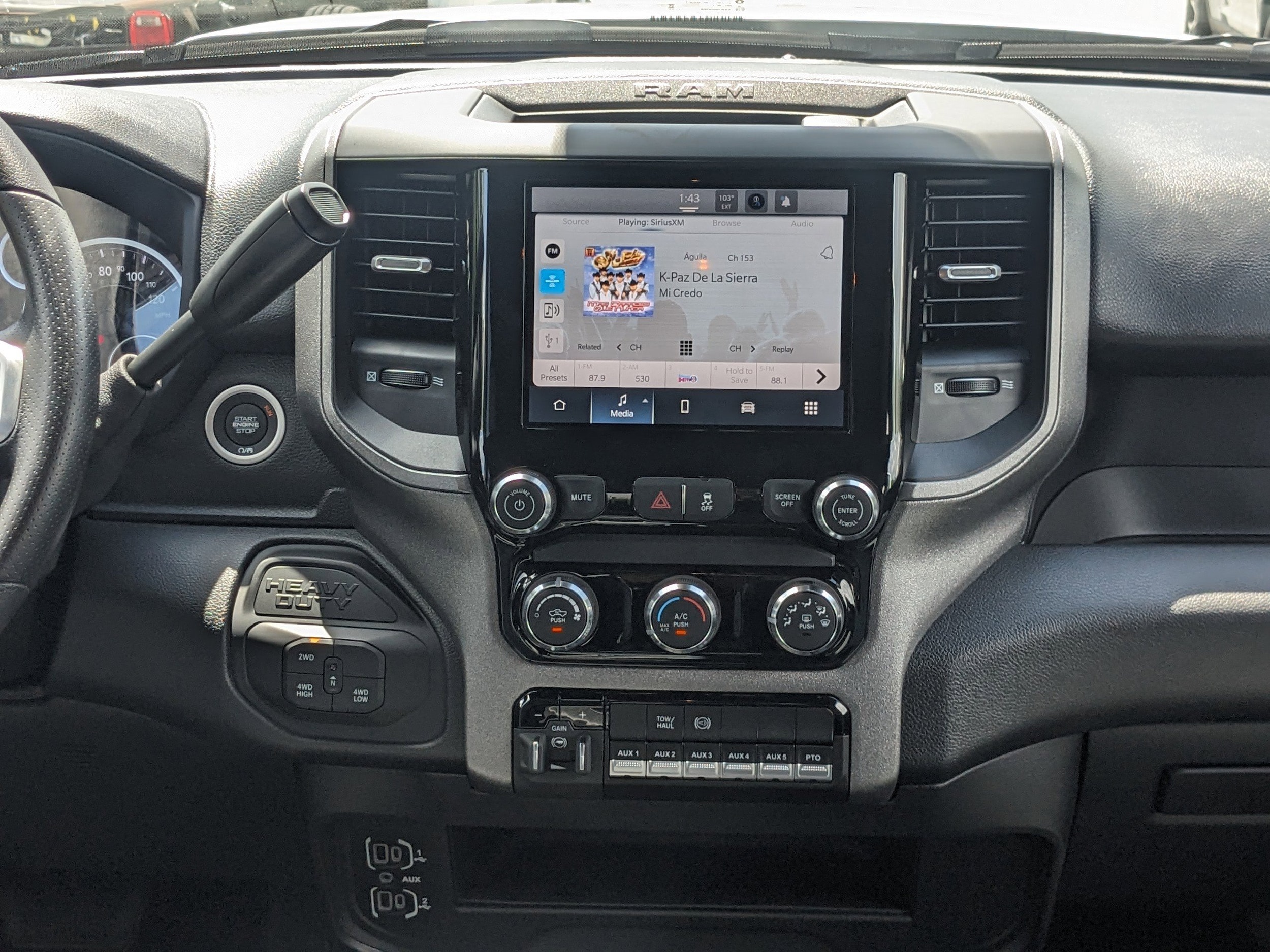 2025 RAM 3500 Chassis Tradesman - Photo 16