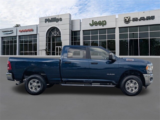 2024 Ram 2500 Big Horn photo 2