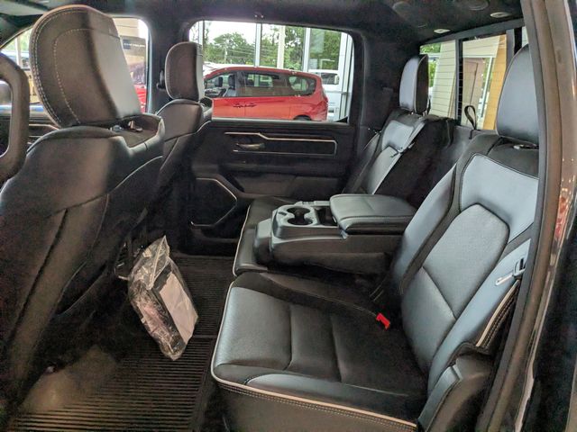 2026 RAM 1500 Laramie - Photo 13