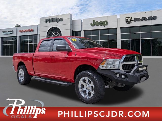 2019 RAM 1500 Classic SLT 4x4 Crew Cab 6'4's photo
