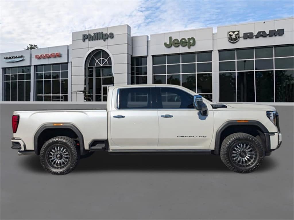 Certified 2025 GMC Sierra 2500HD Denali Ultimate Truck