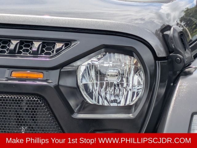 2022 Jeep Wrangler Sport - Photo 10