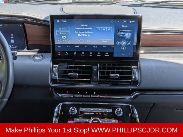 2024 Lincoln Navigator Premiere - Photo 17