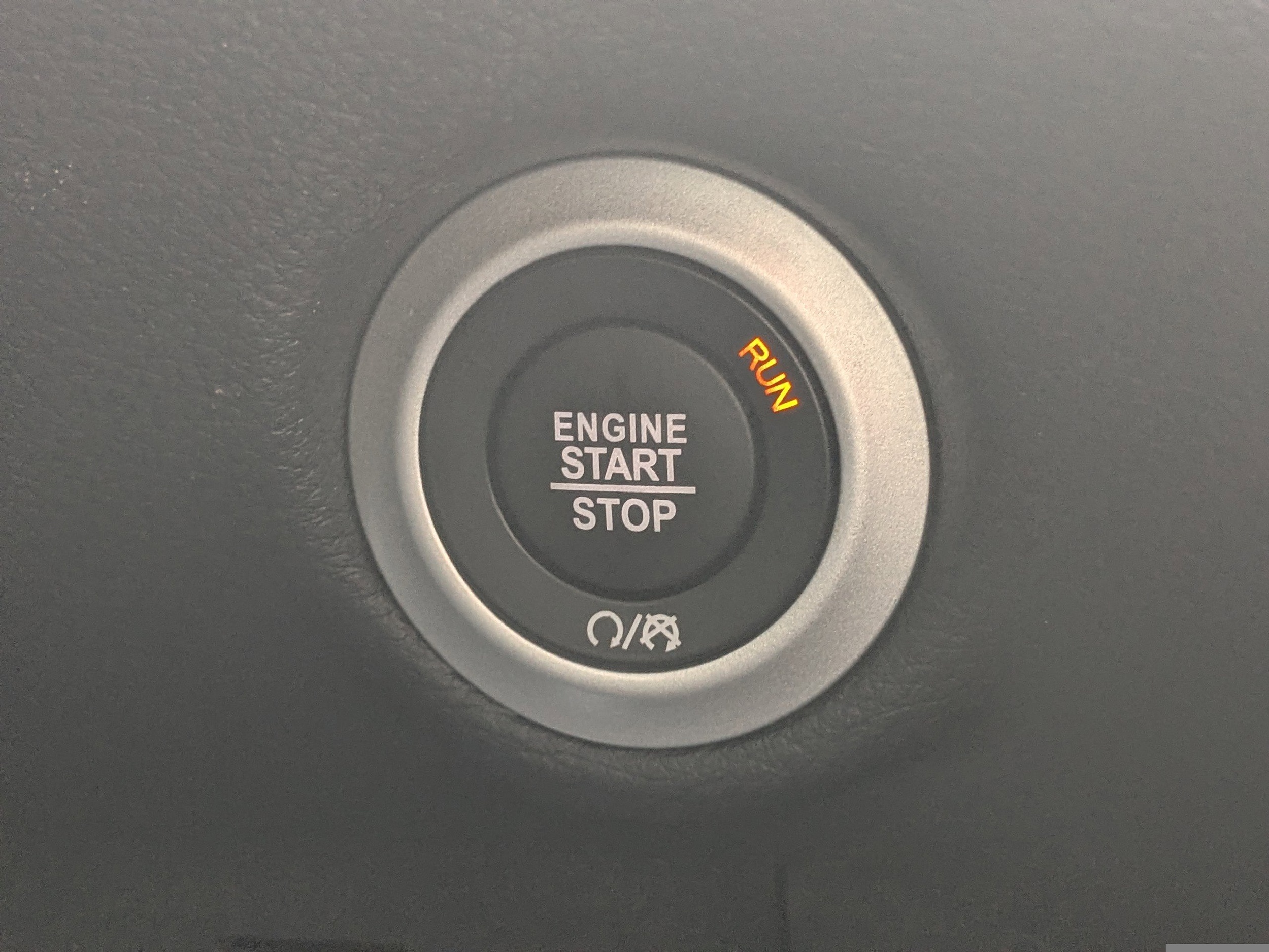 2025 Chrysler Pacifica PHEV Select - Photo 27