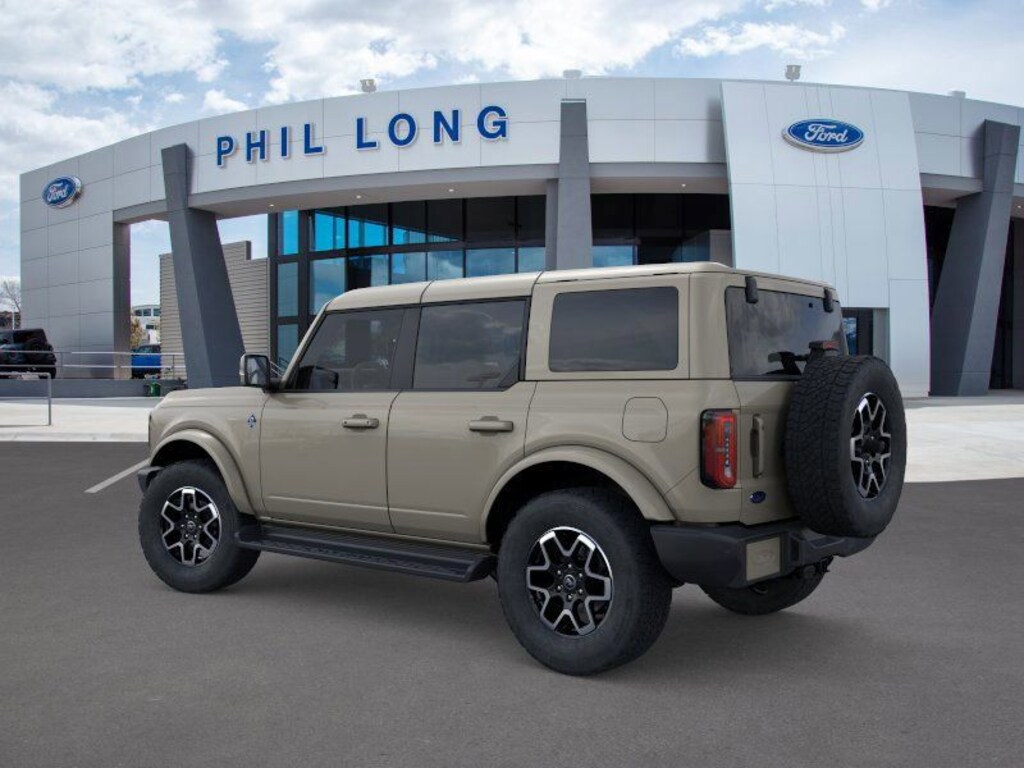 New 2025 Ford Bronco Outer Banks SUV