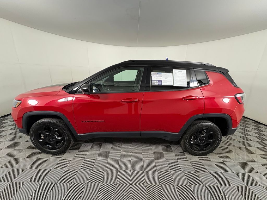 2023 Jeep Compass Trailhawk photo 3