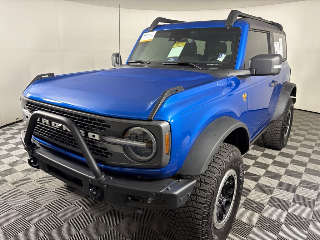 2021 Ford Bronco Badlands photo 2