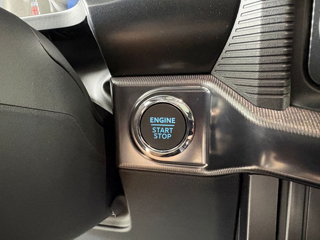 2025 Ford F-150 Raptor - Photo 25