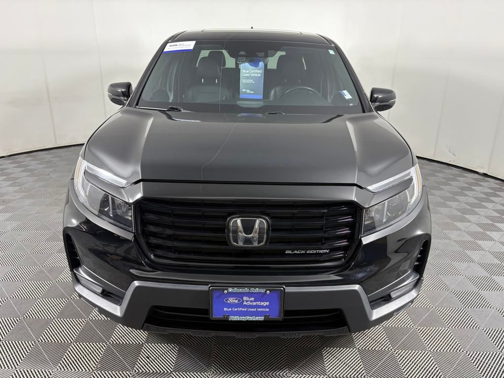 2021 Honda Ridgeline Black Edition photo 2