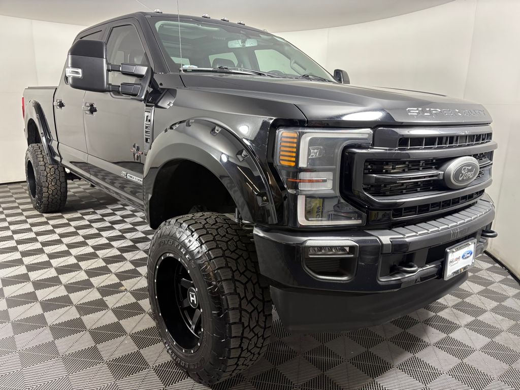 2021 Ford F-250 Super Duty Lariat's photo