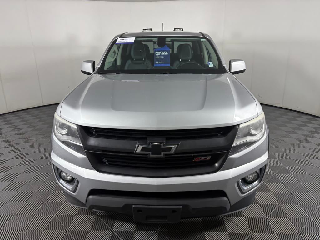 2016 Chevrolet Colorado Z71 photo 2