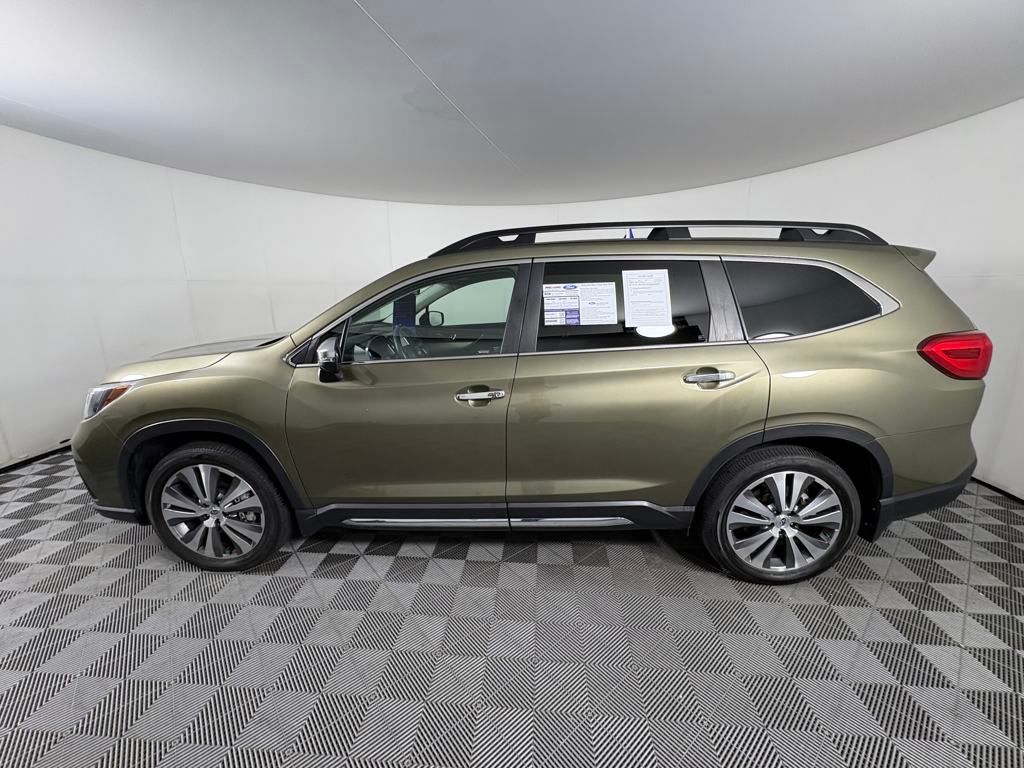 2022 Subaru Ascent Touring photo 4