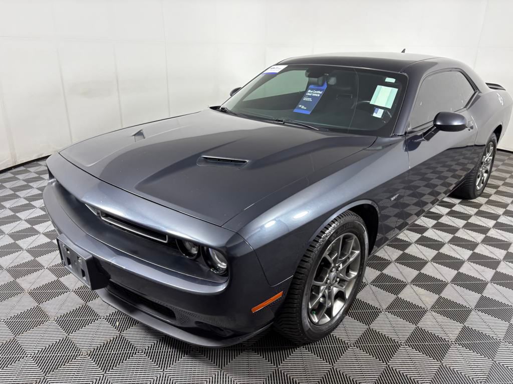 2017 Dodge Challenger GT photo 3