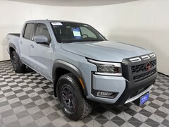 2025 Nissan Frontier PRO-4X Truck