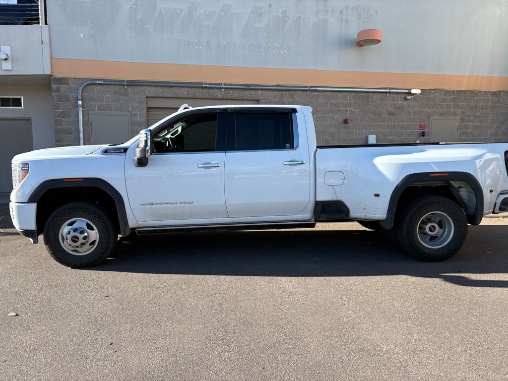 2022 Gmc Sierra 3500 HD Denali photo 4