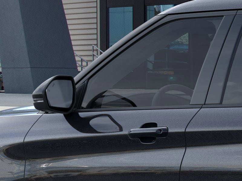 2025 Ford Explorer ST photo 2