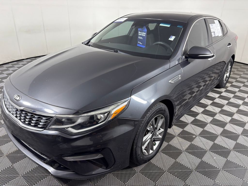 2019 Kia Optima LX photo 3