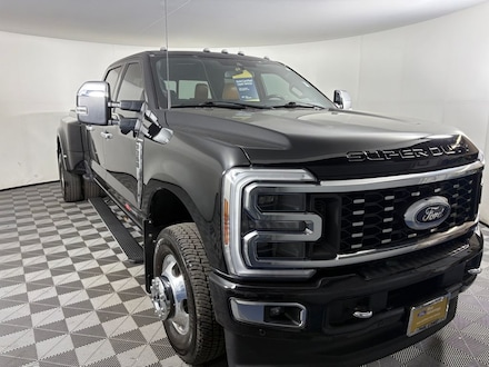 2024 Ford F-350SD Platinum Truck