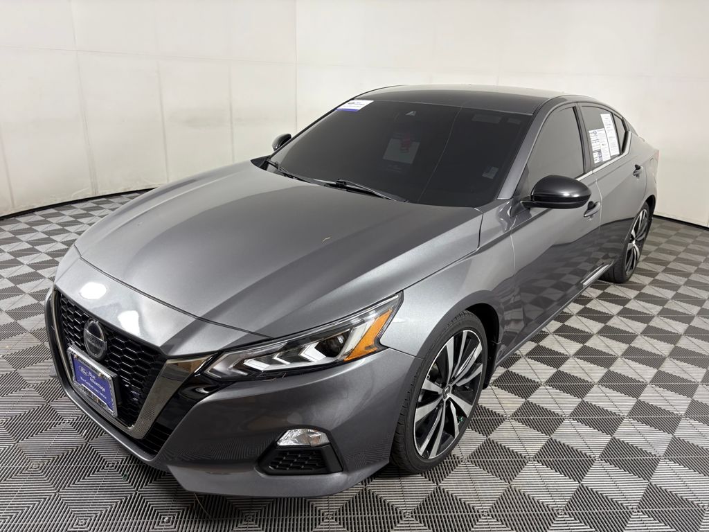2020 Nissan Altima 2.5 SR photo 3