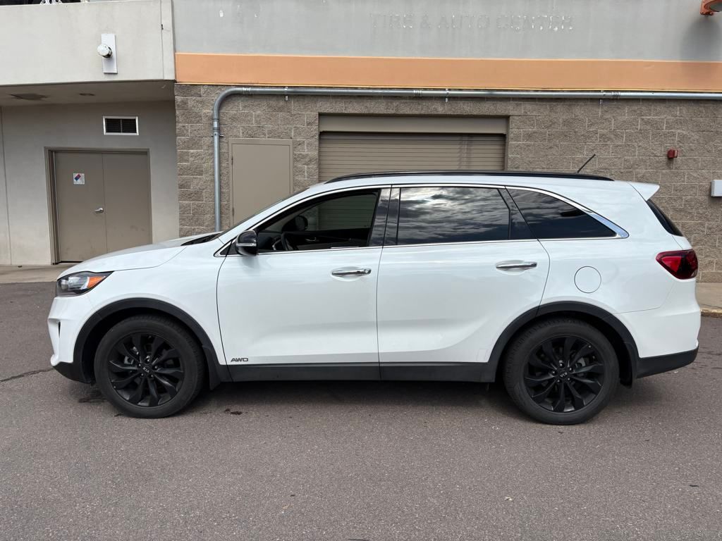 2020 Kia Sorento S photo 4