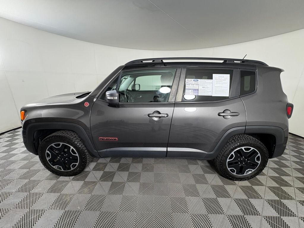 Certified 2016 Jeep Renegade Trailhawk SUV