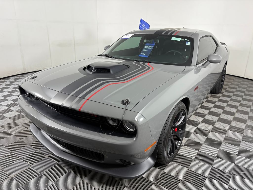 2023 Dodge Challenger R/T Scat Pack photo 3