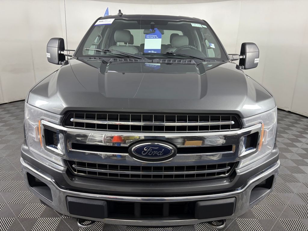 2019 Ford F-150 XLT photo 2